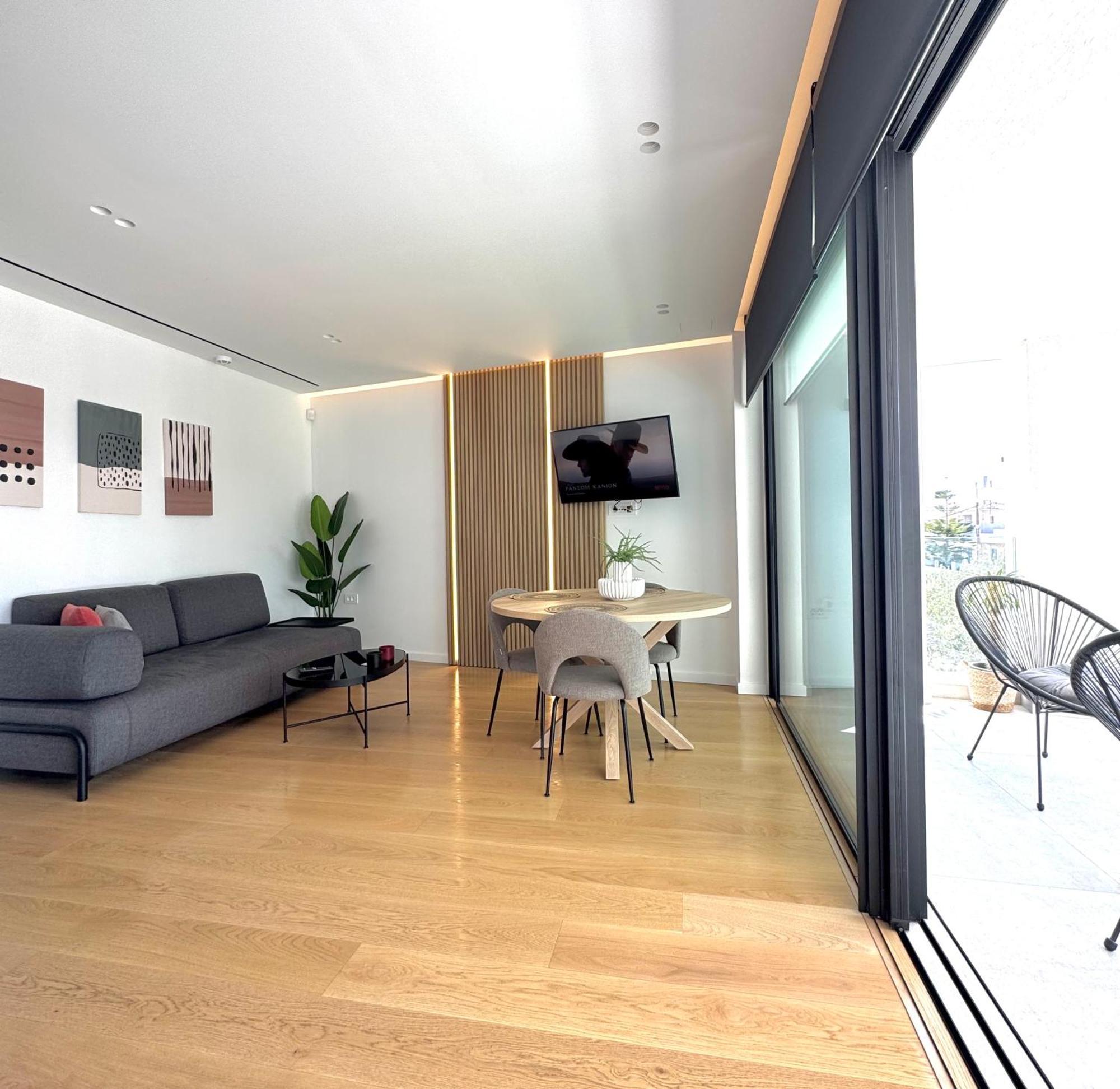 Modern Minimal Apartment Ierápetra Exteriér fotografie